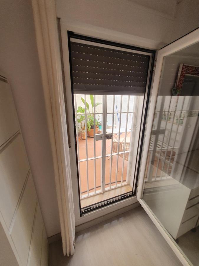 Beautiful Apartment With Terrace San Basilio Sevilla Exterior foto